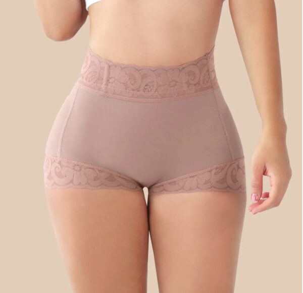 Short girdle with tummy control and high compression butt lifter waist.