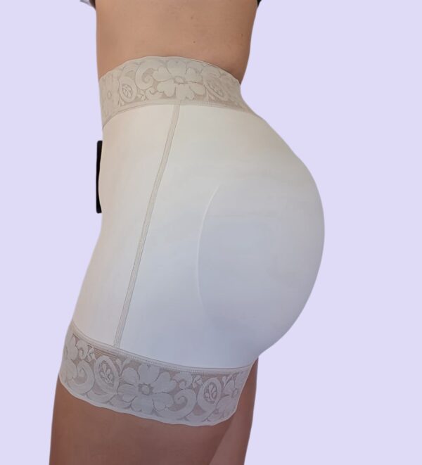 Seamless ultra-invisible short. - Image 2